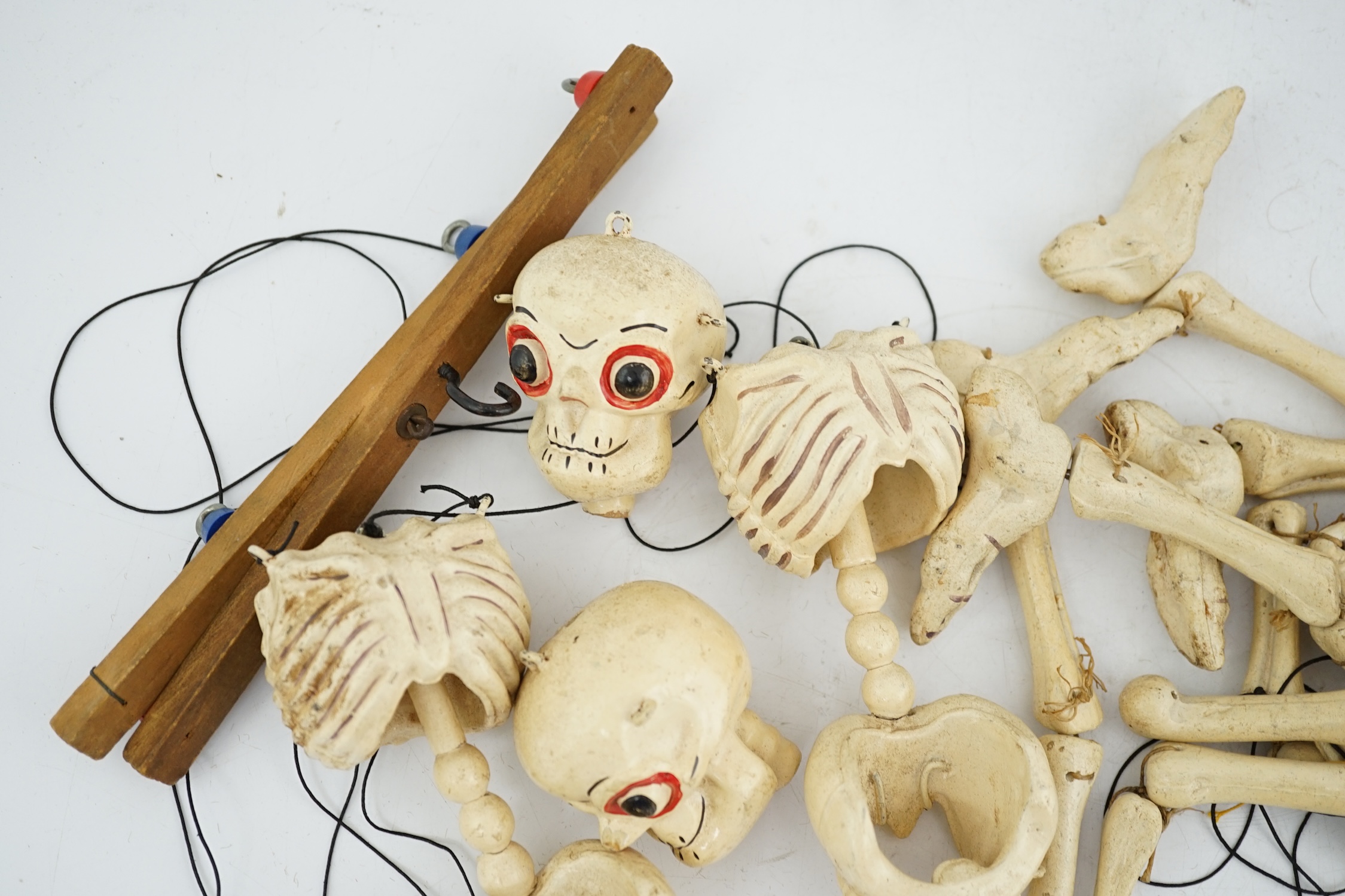 Two Pelham puppet skeletons